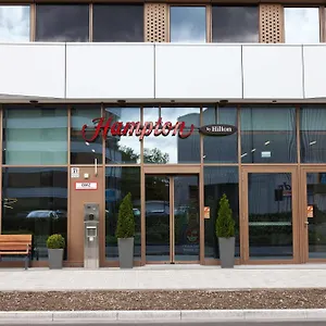 Hampton By Hilton Center East Ξενοδοχείο