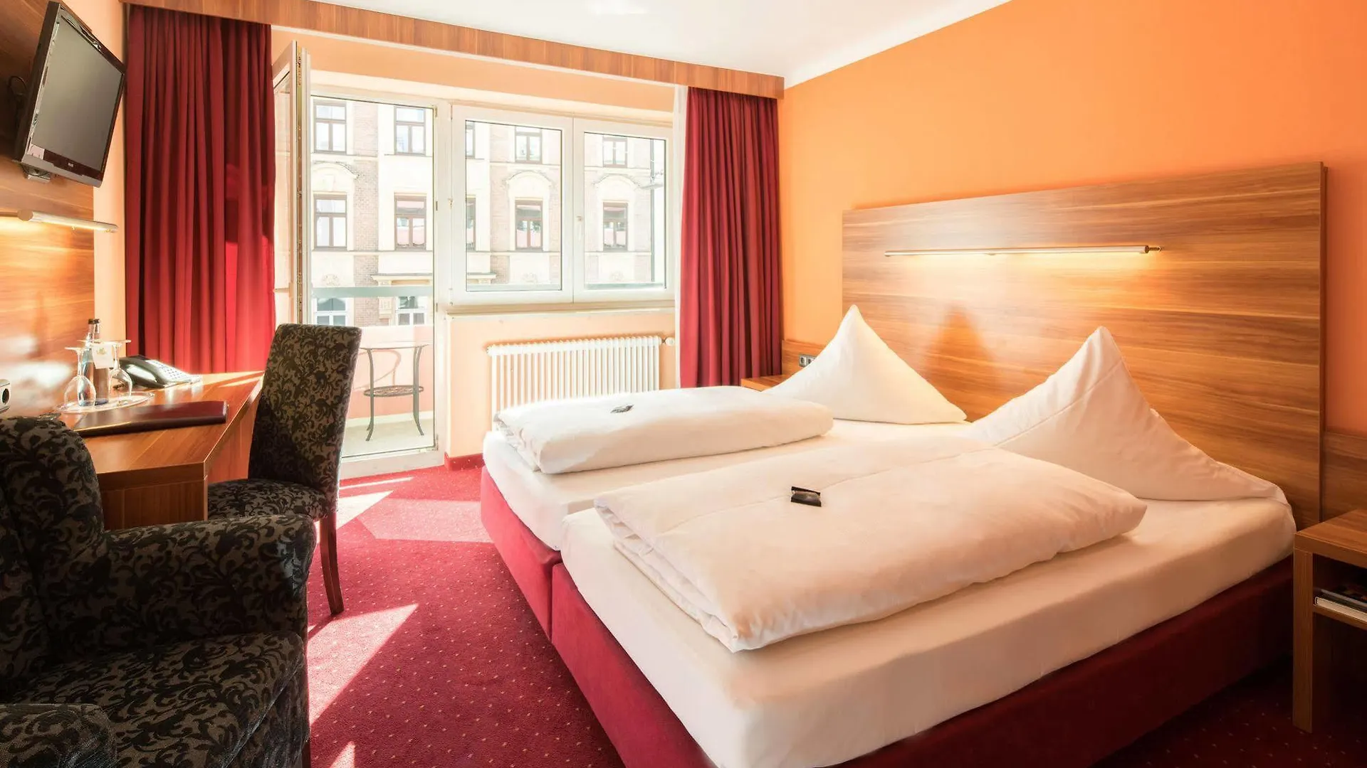 Hotel Isartor Mnichov 3*,